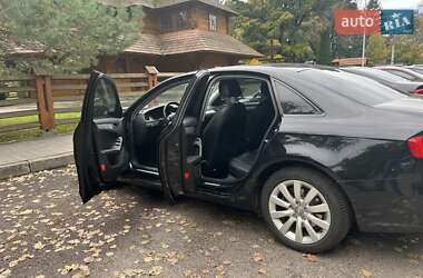 Седан Audi A4 2013 в Львове