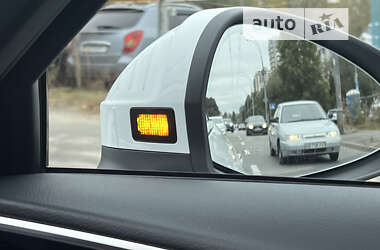 Седан Audi A4 2020 в 