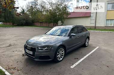 Універсал Audi A4 2019 в Червонограді