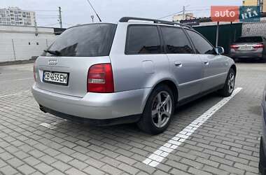 Универсал Audi A4 2000 в Чернигове