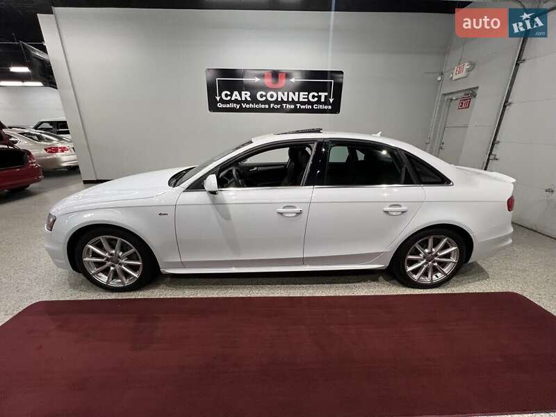Седан Audi A4 2014 в Львове