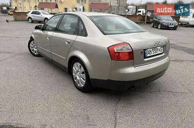 Седан Audi A4 2001 в Калиновке