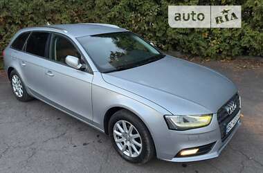 Універсал Audi A4 2014 в Львові