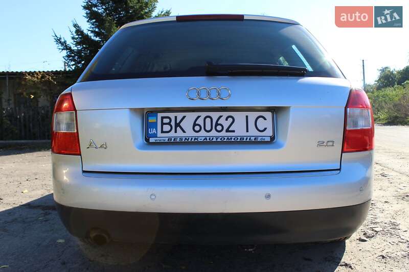 Универсал Audi A4 2002 в Демидовке