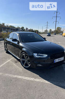 Седан Audi A4 2013 в Ірпені