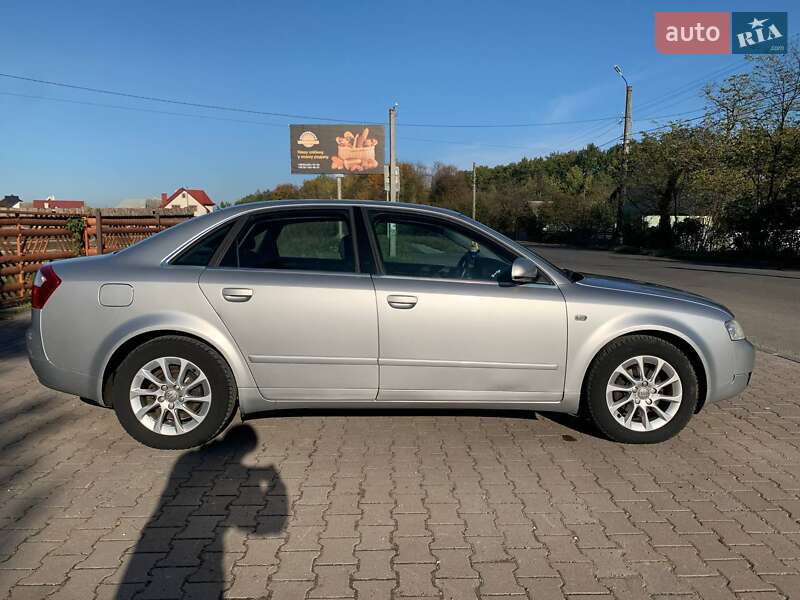 Седан Audi A4 2004 в Коломые