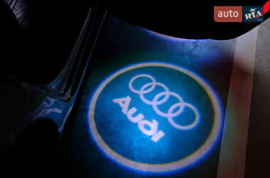 Седан Audi A4 2013 в Киеве