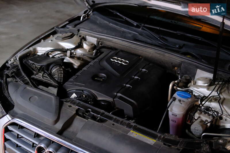 Седан Audi A4 2013 в Києві