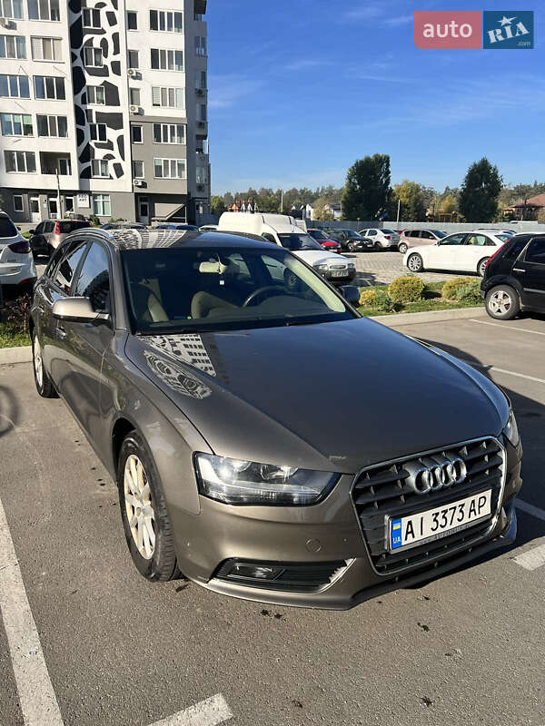 Универсал Audi A4 2014 в 