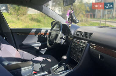 Седан Audi A4 2002 в 