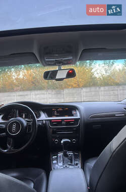 Седан Audi A4 2015 в 