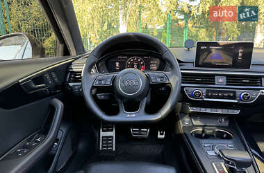 Седан Audi A4 2018 в Стрые