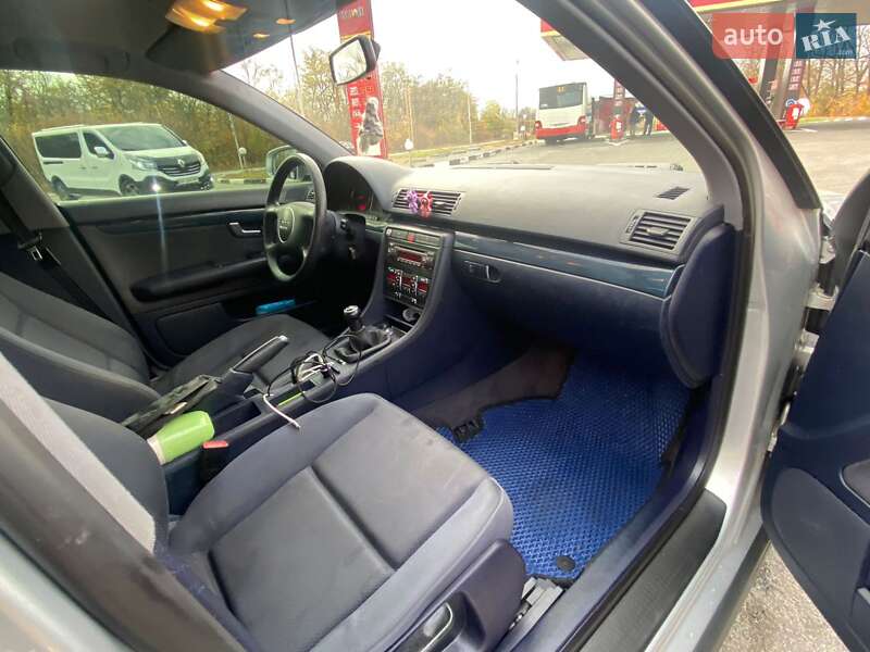 Седан Audi A4 2002 в Харькове