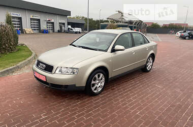 Седан Audi A4 2002 в Сарнах