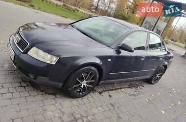 Седан Audi A4 2001 в Кременчуці