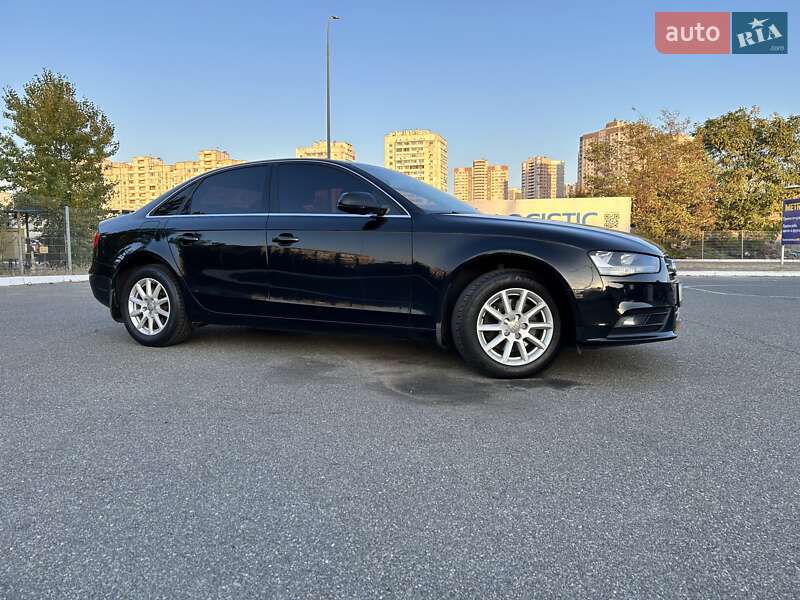 Седан Audi A4 2012 в Киеве фото 4 Седан Audi A4 2012 в Киеве