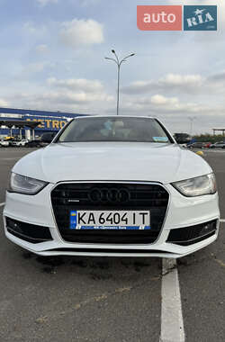 Седан Audi A4 2013 в Киеве