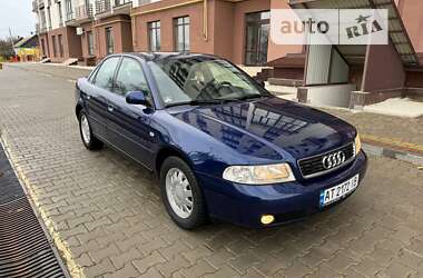 Седан Audi A4 1999 в Надвірній