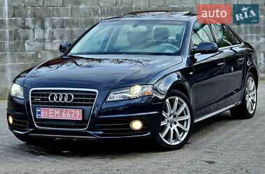 Седан Audi A4 2012 в Ровно