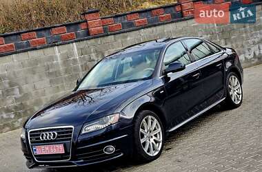 Седан Audi A4 2012 в Ровно