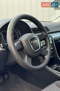 Седан Audi A4 2006 в 