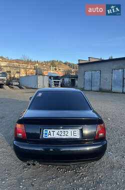 Седан Audi A4 1995 в Ворохте