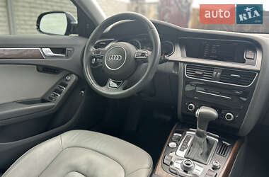 Седан Audi A4 2014 в Рівному