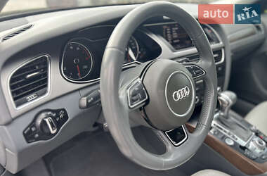 Седан Audi A4 2014 в Рівному