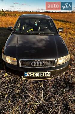 Седан Audi A4 2002 в Камені-Каширському