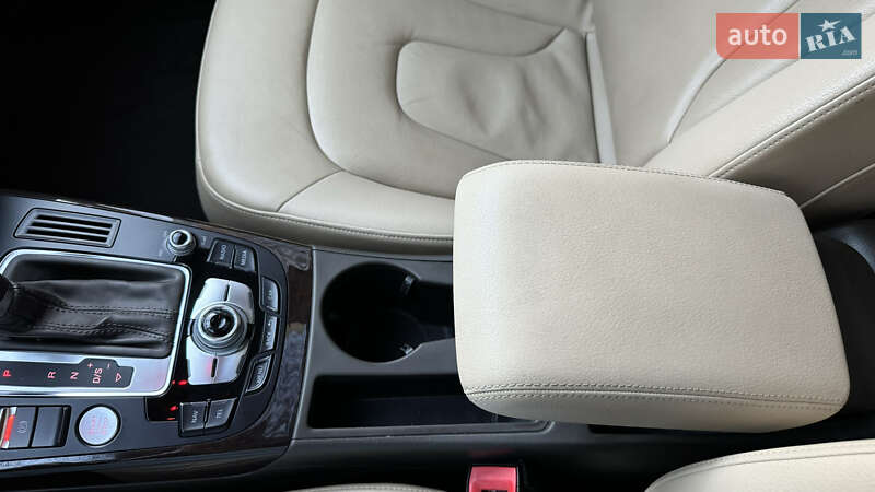 Седан Audi A4 2015 в Виннице