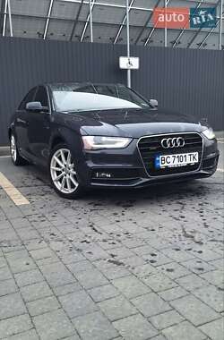 Седан Audi A4 2015 в Самборі