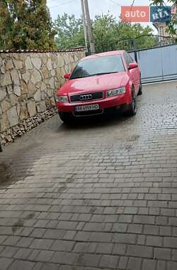 Седан Audi A4 2003 в Шаргороде