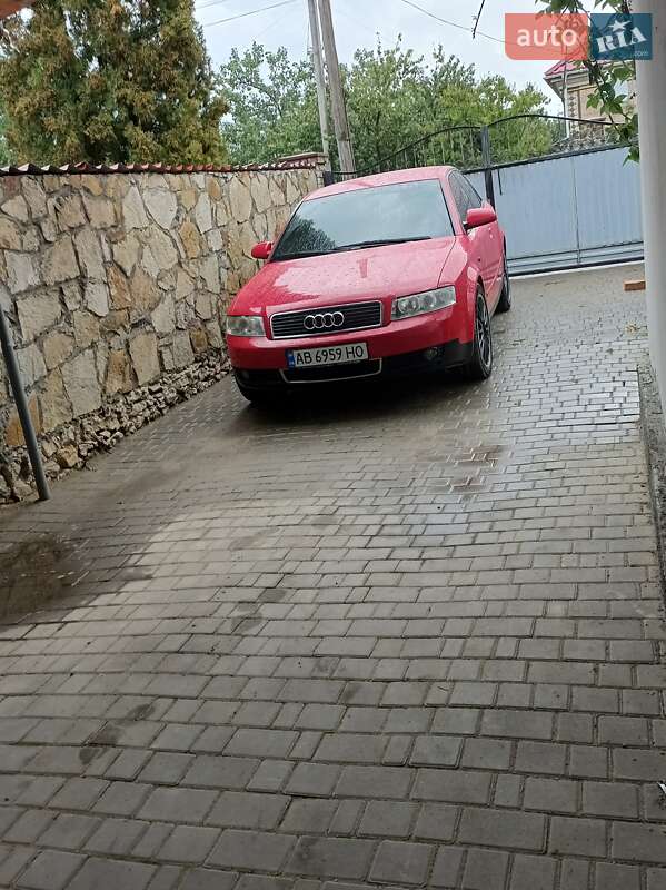 Седан Audi A4 2003 в Шаргороде
