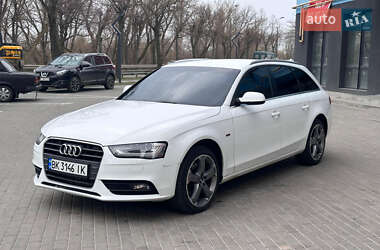 Універсал Audi A4 2012 в Рівному