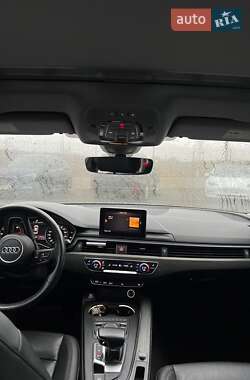 Седан Audi A4 2019 в 