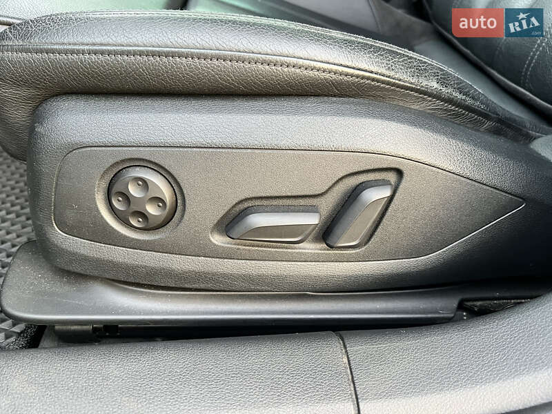 Седан Audi A4 2016 в Николаеве