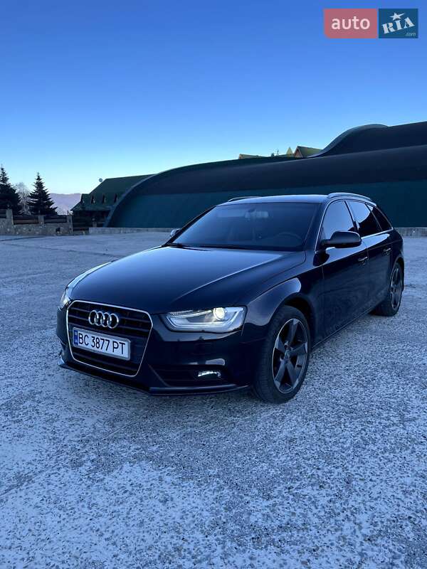 Универсал Audi A4 2012 в Сколе