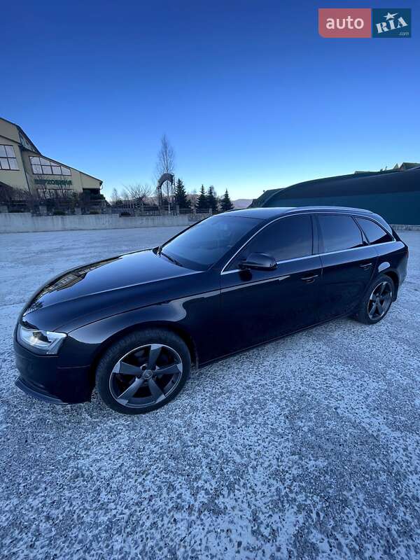 Универсал Audi A4 2012 в Сколе