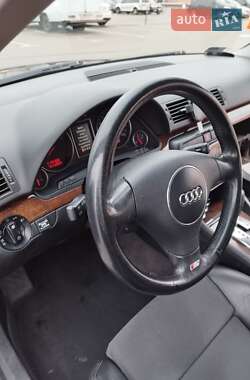Седан Audi A4 2002 в Киеве