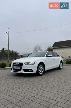 Седан Audi A4 2013 в 