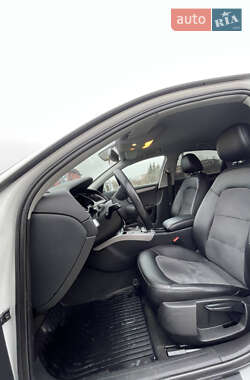Седан Audi A4 2013 в 
