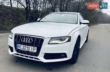 Седан Audi A4 2011 в Львові