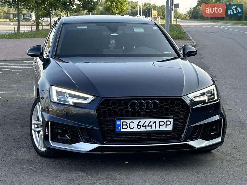 Седан Audi A4 2016 в Львове