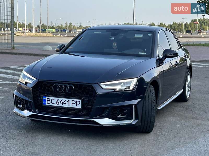 Седан Audi A4 2016 в 