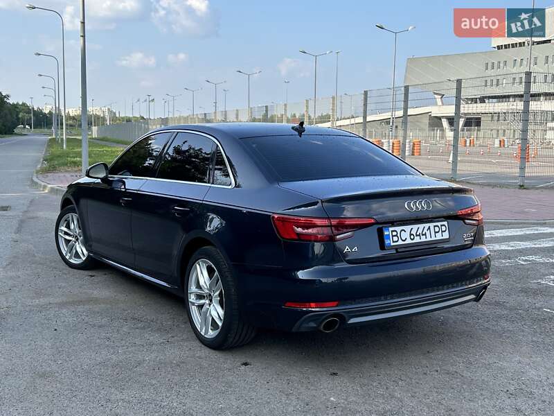 Седан Audi A4 2016 в Львові