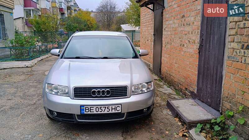 Седан Audi A4 2002 в Первомайске