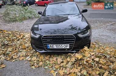 Седан Audi A4 2015 в Днепре