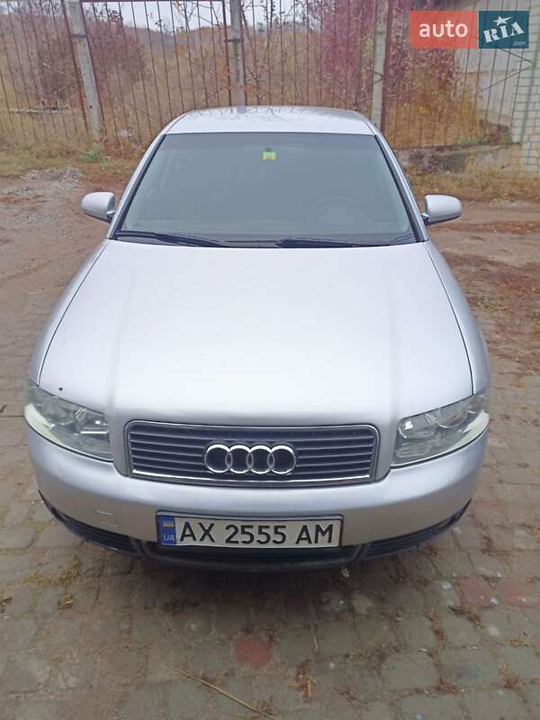 Седан Audi A4 2002 в Харькове