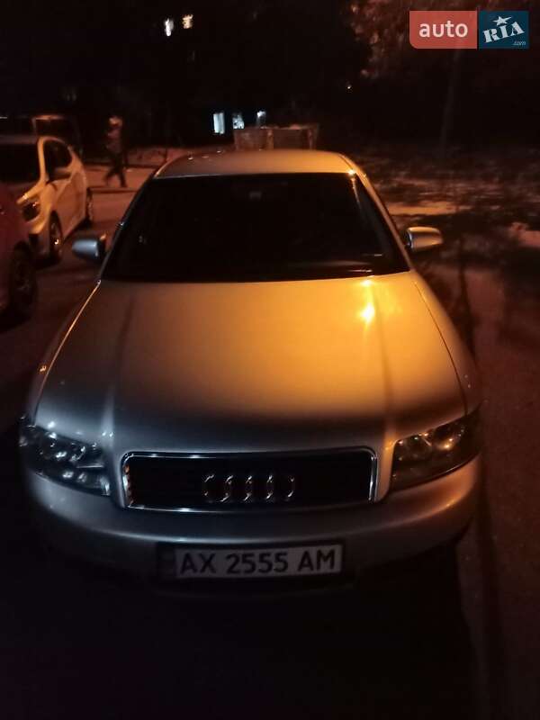 Седан Audi A4 2002 в Харькове