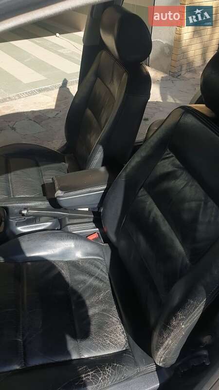 Универсал Audi A4 1997 в Золочеве